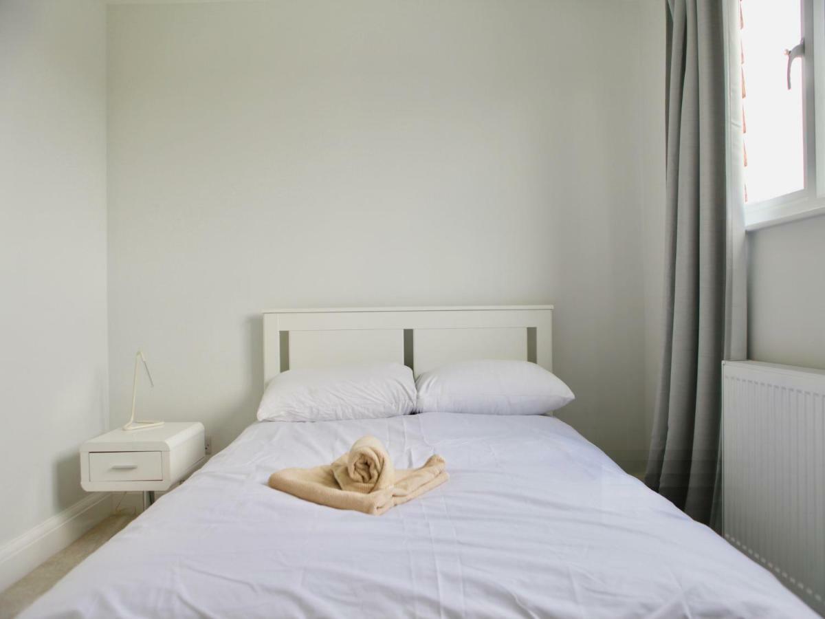 לונדון Cosy Room Near Westfield Stratford מראה חיצוני תמונה