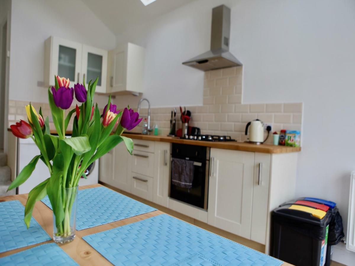 לונדון Cosy Room Near Westfield Stratford מראה חיצוני תמונה